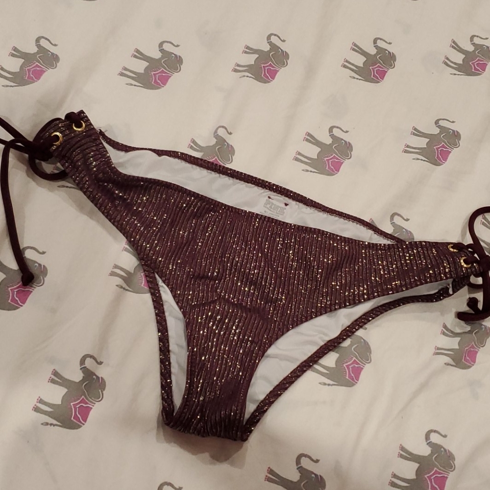 VS bikini